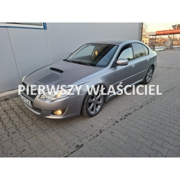 Subaru Legacy - 4x4 napęd , ważne opłaty