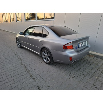 Subaru Legacy  Sedan/Limuzyna 2009,  2.0 diesel - Na sprzedaż za 13 500 zł - Jacków - zdjęcie 2