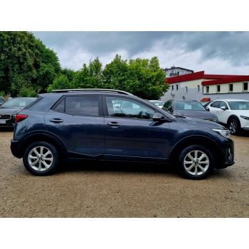 Kia Stonic  SUV 2019,  1.6 diesel - Na sprzedaż za 37 900 zł - Szczecin - zdjęcie 4
