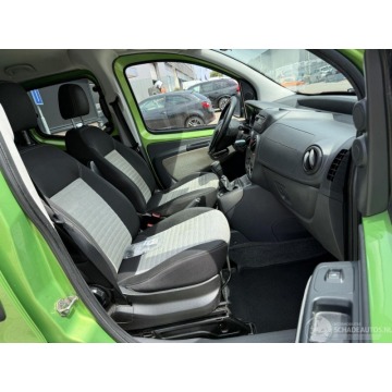 Fiat Qubo  Minivan/Van 2008,  1.4 - Na sprzedaż za 9 800,00 zł - Malutkie - zdjęcie 8