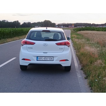 Hyundai i20  Hatchback 2017,  1.1 diesel - Na sprzedaż za 26 800 zł - Słupca - zdjęcie 7