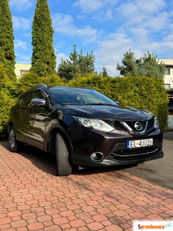 Nissan Qashqai  SUV 2016,  1.6 benzyna - Na sprzedaż za 53 000 zł - Łódź