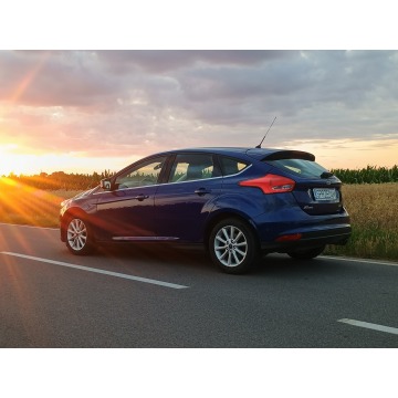 Ford Focus  Hatchback 2016,  1.5 benzyna - Na sprzedaż za 32 000 zł - Słupca - zdjęcie 5
