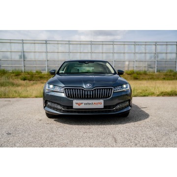 Skoda Superb  Sedan/Limuzyna 2022,  2.0 diesel, automat - Na sprzedaż za 99 900 zł - Warszawa - zdjęcie 2