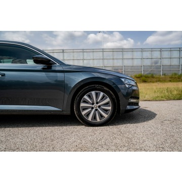 Skoda Superb  Sedan/Limuzyna 2022,  2.0 diesel, automat - Na sprzedaż za 99 900 zł - Warszawa - zdjęcie 9