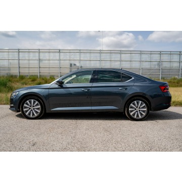 Skoda Superb  Sedan/Limuzyna 2022,  2.0 diesel, automat - Na sprzedaż za 99 900 zł - Warszawa - zdjęcie 10