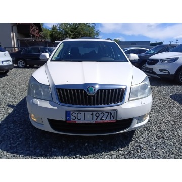 Skoda Octavia  Kombi 2013,  2.0 diesel - Na sprzedaż za 21 800 zł - Pogwizdów - zdjęcie 6