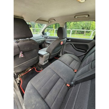 Ford Focus  Kombi 2008,  1.6 diesel - Na sprzedaż za 6 300,00 zł - Głogów - zdjęcie 9