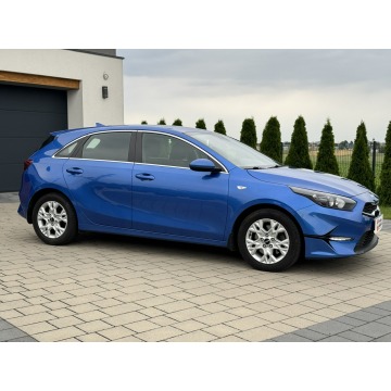Kia Ceed  Liftback 2021,  1.5 benzyna, automat - Na sprzedaż za 63 500 zł - Zambrów - zdjęcie 3