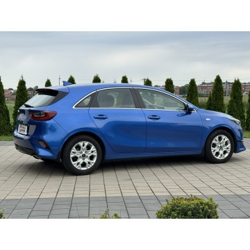 Kia Ceed  Liftback 2021,  1.5 benzyna, automat - Na sprzedaż za 63 500 zł - Zambrów - zdjęcie 5