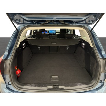 Ford Focus  Kombi 2024,  1.0 hybryda, automat - Na sprzedaż za 73 700 zł - Warszawa - zdjęcie 11