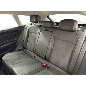 Volkswagen Arteon  Kombi 2023,  1.7 diesel, automat - Na sprzedaż za 119 900 zł - Warszawa - zdjęcie 12