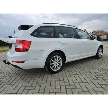 Skoda Octavia  Kombi 2014,  1.6 diesel - Na sprzedaż za 25 900 zł - Kutno - zdjęcie 10
