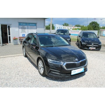 Skoda Octavia  Kombi 2022,  2.0 diesel - Na sprzedaż za 57 900 zł - Warszawa - zdjęcie 4