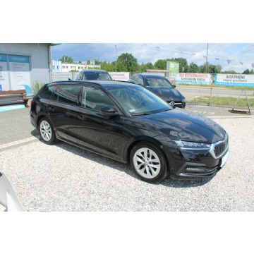 Skoda Octavia  Kombi 2022,  2.0 diesel - Na sprzedaż za 57 900 zł - Warszawa - zdjęcie 5