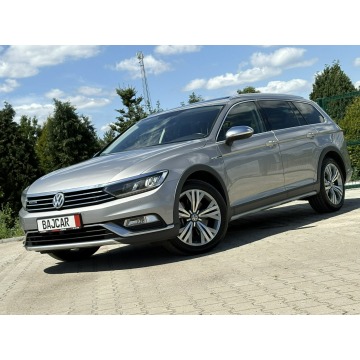 Volkswagen Passat Alltrack - Kamery 360 , Serwisowany , Panoramiczny Dach , Klimatyzacja 3 str. TOP