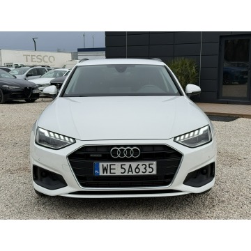 Audi A4  Kombi 2021,  2.0 benzyna, automat - Na sprzedaż za 93 800 zł - Pęcice - zdjęcie 8