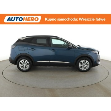Peugeot 3008  SUV 2022,  1.2 benzyna, automat - Na sprzedaż za 68 900 zł - Warszawa - zdjęcie 9