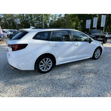 Toyota Corolla  Kombi 2023,  1.8 hybryda, automat - Na sprzedaż za 89 900 zł - Pęcice - zdjęcie 5