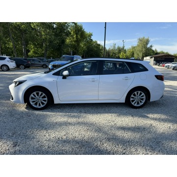 Toyota Corolla  Kombi 2023,  1.8 hybryda, automat - Na sprzedaż za 89 900 zł - Pęcice - zdjęcie 7