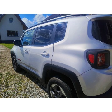 Jeep Renegade  SUV 2015,  2.0 diesel, automat - Na sprzedaż za 49 900 zł - Harklowa - zdjęcie 7