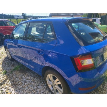 Skoda Fabia  Hatchback 2020,  1.0 benzyna - Na sprzedaż za 34 900 zł - Harklowa - zdjęcie 6