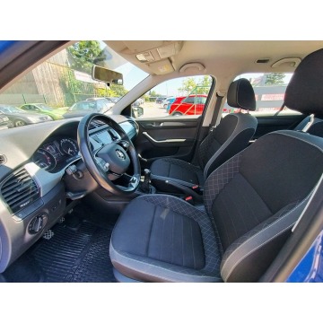 Skoda Fabia  Hatchback 2020,  1.0 benzyna - Na sprzedaż za 34 900 zł - Harklowa - zdjęcie 11