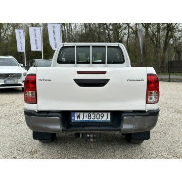 Toyota Hilux 2021,  2.4 diesel - Na sprzedaż za 109 900 zł - Pęcice - zdjęcie 6