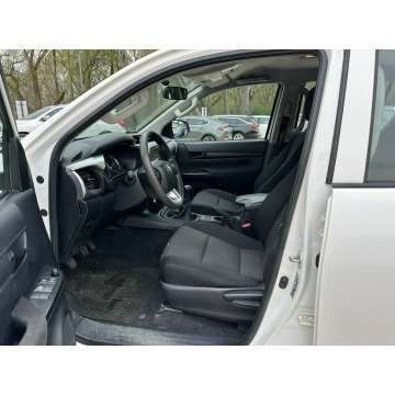 Toyota Hilux 2021,  2.4 diesel - Na sprzedaż za 109 900 zł - Pęcice - zdjęcie 11