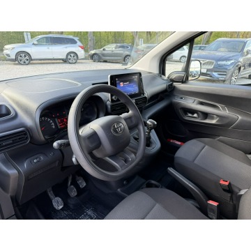 Toyota ProAce 2022,  1.2 benzyna - Na sprzedaż za 59 900 zł - Pęcice - zdjęcie 3