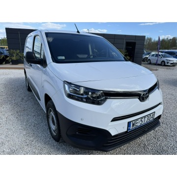 Toyota ProAce 2022,  1.2 benzyna - Na sprzedaż za 59 900 zł - Pęcice - zdjęcie 4