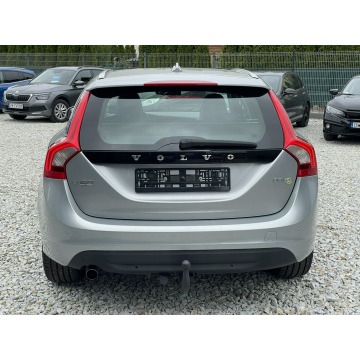 Volvo V60  Kombi 2012,  1.6 diesel - Na sprzedaż za 31 900 zł - Wrocław - zdjęcie 7