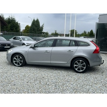 Volvo V60  Kombi 2012,  1.6 diesel - Na sprzedaż za 31 900 zł - Wrocław - zdjęcie 9