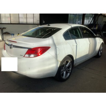 Opel Insignia  Sedan/Limuzyna 2010,  2.0 diesel - Na sprzedaż za 19 998 zł - Tychy - zdjęcie 2