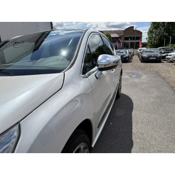 Citroen DS4  Hatchback 2011,  1.6 benzyna - Na sprzedaż za 22 500 zł - Gdów - zdjęcie 10