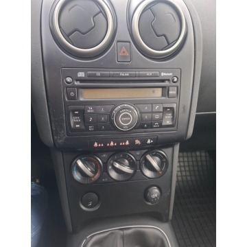 Nissan Qashqai  SUV 2009,  1.6 - Na sprzedaż za 14 800 zł - Malutkie - zdjęcie 8