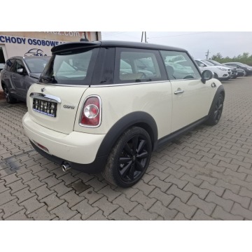 Mini Cooper  Hatchback 2013,  1.6 - Na sprzedaż za 21 200 zł - Malutkie - zdjęcie 4
