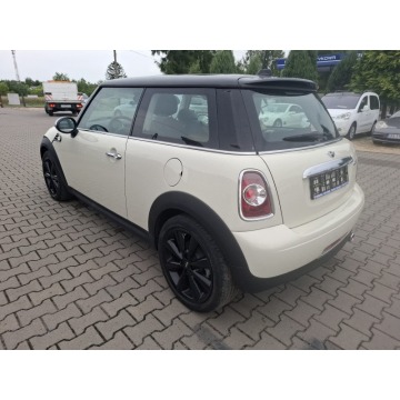 Mini Cooper  Hatchback 2013,  1.6 - Na sprzedaż za 21 200 zł - Malutkie - zdjęcie 6
