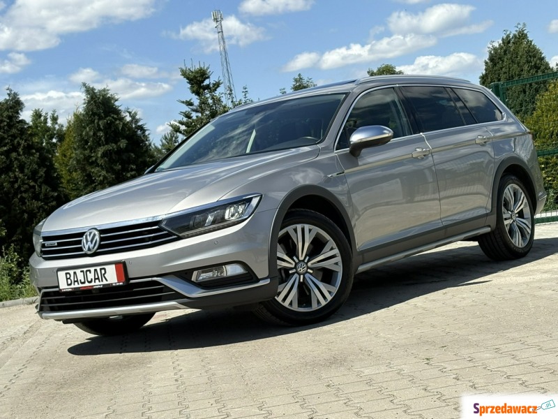 Volkswagen Passat  Kombi 2016,  2.0 diesel, automat - Na sprzedaż za 55 900 zł - Knurów