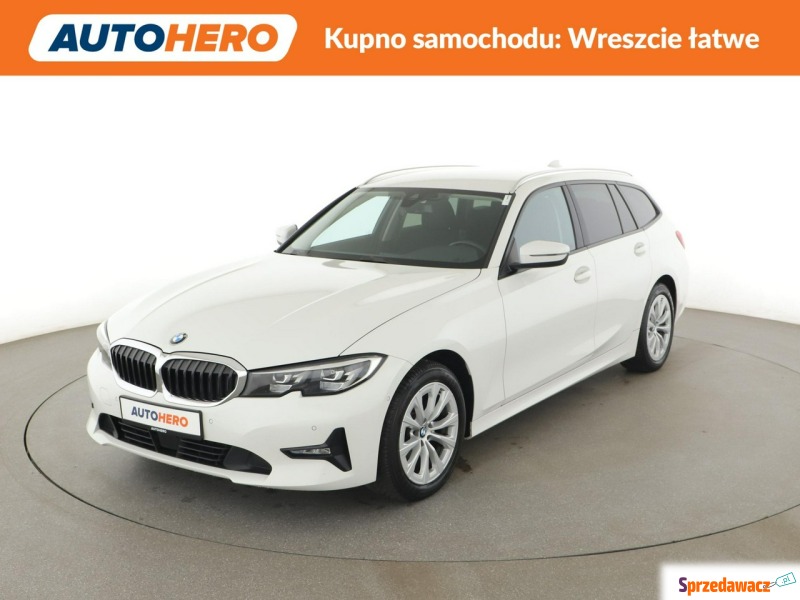 BMW Seria 3  Kombi 2021,  2.0 diesel, automat - Na sprzedaż za 74 400 zł - Warszawa