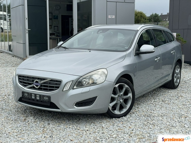 Volvo V60  Kombi 2012,  1.6 diesel - Na sprzedaż za 31 900 zł - Wrocław