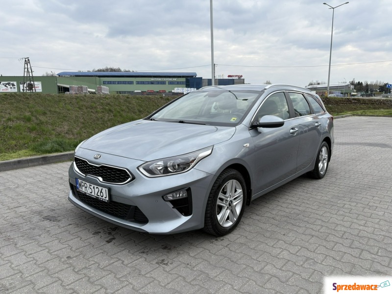 Kia Ceed  Kombi 2021,  1.6 diesel - Na sprzedaż za 39 900 zł - Dębica