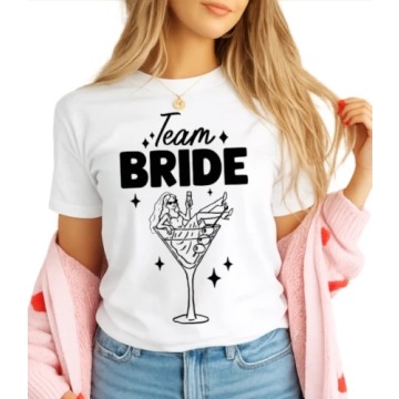 KOSZULKA NA WIECZÓR PANIEŃSKI ''TEAM BRIDE'' KIELISZEK