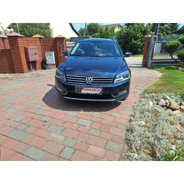 Volkswagen Passat  Kombi 2013,  1.4 benzyna - Na sprzedaż za 23 500 zł - Załom - zdjęcie 3