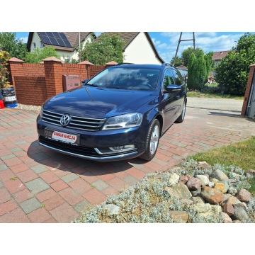 Volkswagen Passat  Kombi 2013,  1.4 benzyna - Na sprzedaż za 23 500 zł - Załom - zdjęcie 4