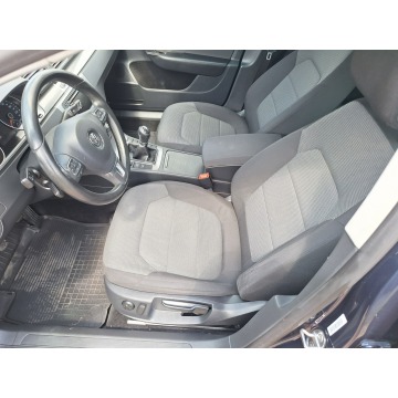 Volkswagen Passat  Kombi 2013,  1.4 benzyna - Na sprzedaż za 23 500 zł - Załom - zdjęcie 12