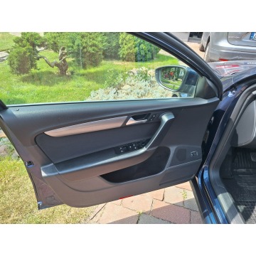 Volkswagen Passat  Kombi 2013,  1.4 benzyna - Na sprzedaż za 23 500 zł - Załom - zdjęcie 10