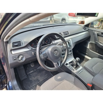 Volkswagen Passat  Kombi 2013,  1.4 benzyna - Na sprzedaż za 23 500 zł - Załom - zdjęcie 11
