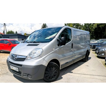 Opel Vivaro 2013,  2.0 diesel - Na sprzedaż za 28 900 zł - Częstochowa - zdjęcie 2