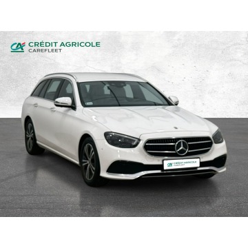 Mercedes - Benz E-klasa  Kombi 2023,  2.0 hybryda, automat - Na sprzedaż za 139 900 zł - Warszawa - zdjęcie 3